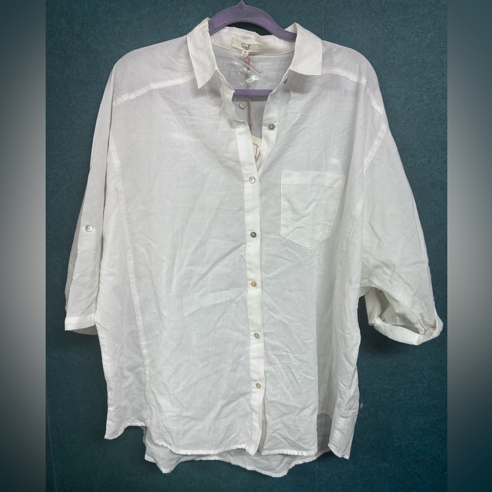 NWT M Easel White Casual Button Down Shirt